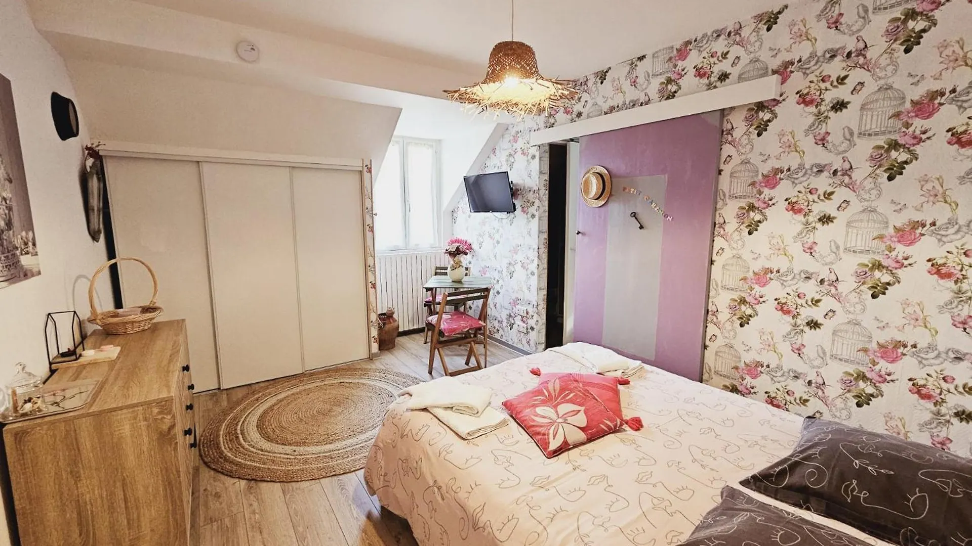 Apartamento La Tour Des Quatre Chemins Gramat 0*,  Francia